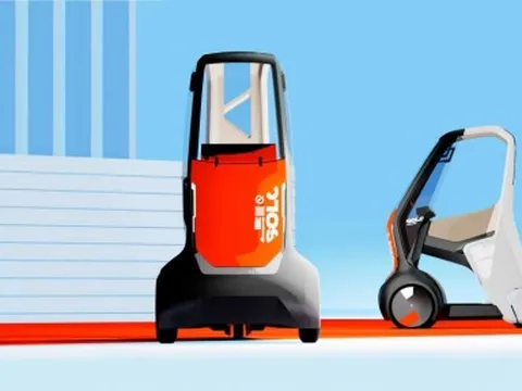 Renault ra mắt xe điện 3 bánh: Lái không cần bằng và có thể tái chế tới 95%